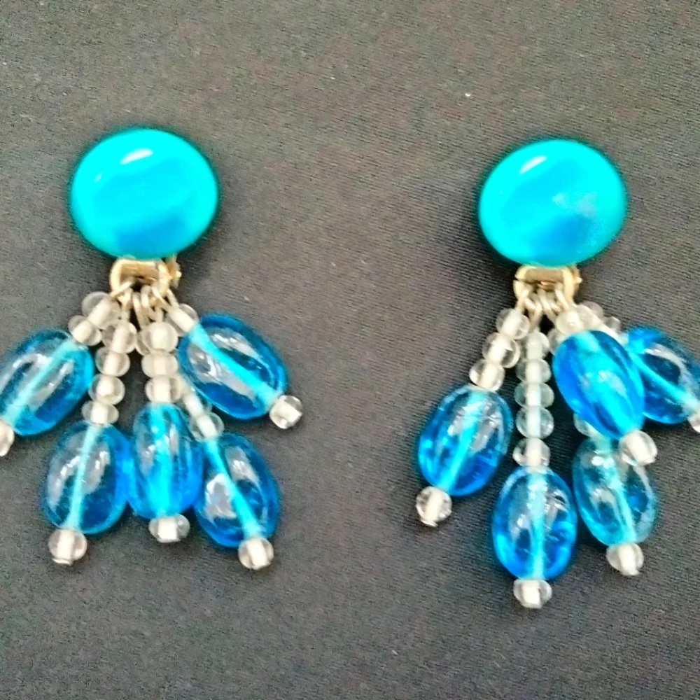 Vintage Turquoise/Blue Clip-On Earrings - Picture 1 of 3